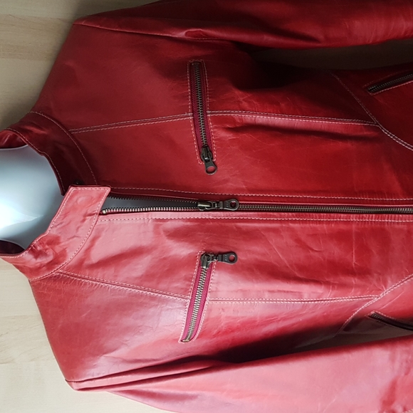 Red Leather Rider's Jacket - Picture 2 of 9